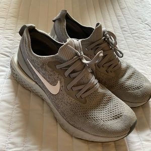 Grey Nike tennis shoes size 7